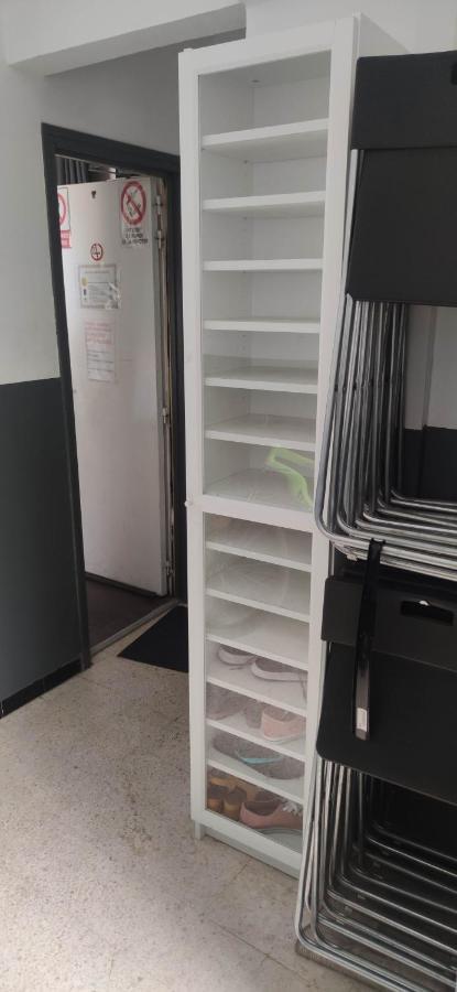 Logement Chambre Seul En Supplement Ou Dortoir Mixte Roquemaure  Dış mekan fotoğraf
