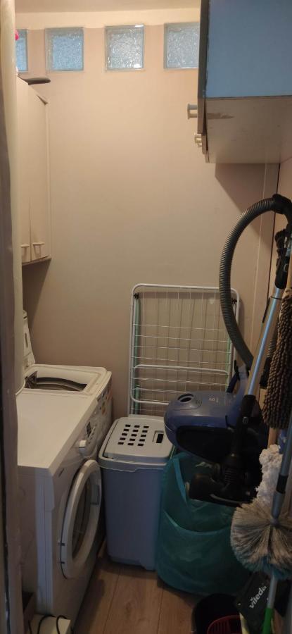 Logement Chambre Seul En Supplement Ou Dortoir Mixte Roquemaure  Dış mekan fotoğraf