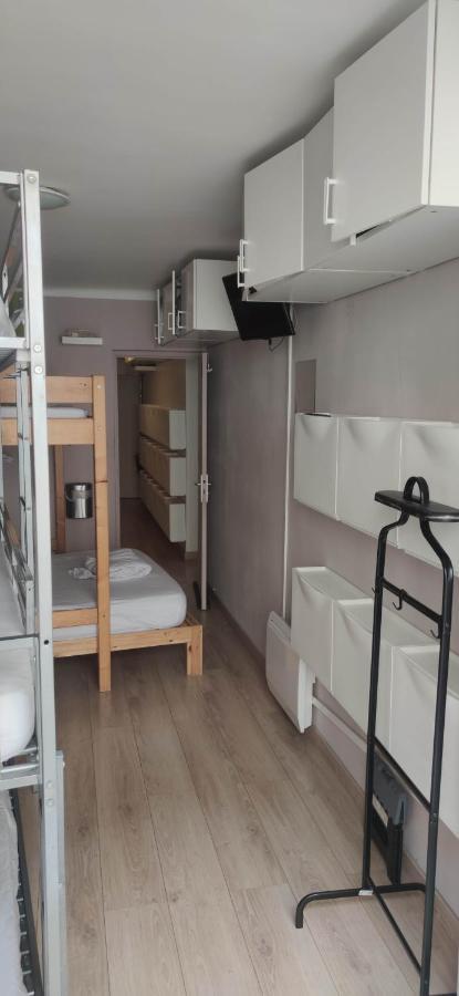 Logement Chambre Seul En Supplement Ou Dortoir Mixte Roquemaure  Dış mekan fotoğraf